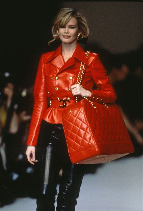 claudia schiffer chanel 90s|Claudia Schiffer.